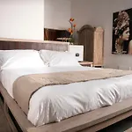 Seven Maze Charming House 3* Bari