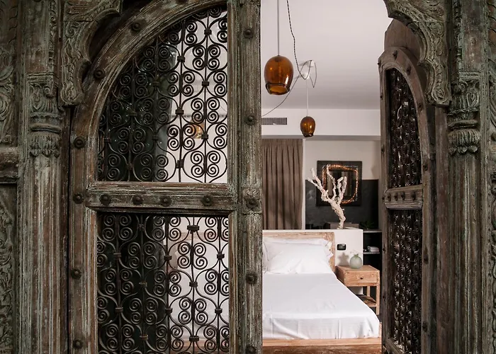 Oda ve Kahvaltı Seven Maze Charming House 3*