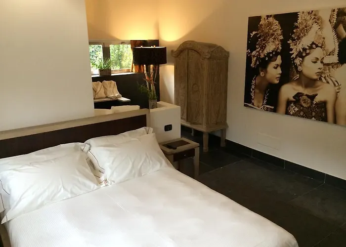 Seven Maze Charming House 3* Bari